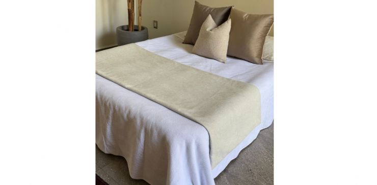 Colcha Matrimonial-Queen Size Guss Blanco