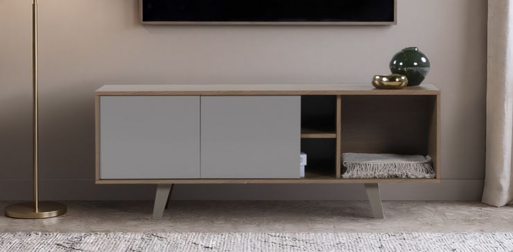 Mesa TV Lisboa Café